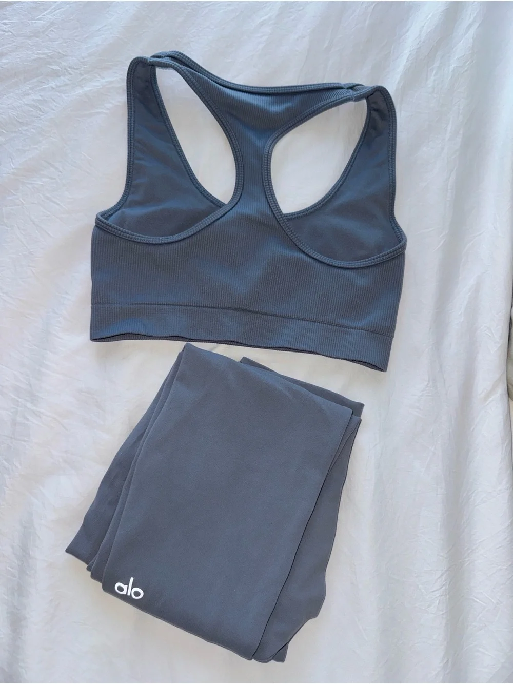 Alo Workout Set - Sports Bra & Leggings Steel Blue